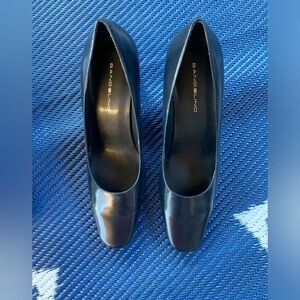 Bandolino navy blue heels